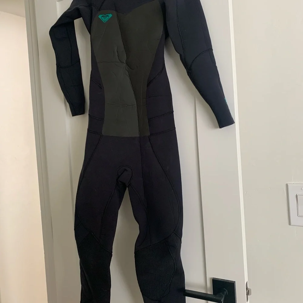 Roxy size 6 3/2 syncro wetsuit - Picture 7 of 7